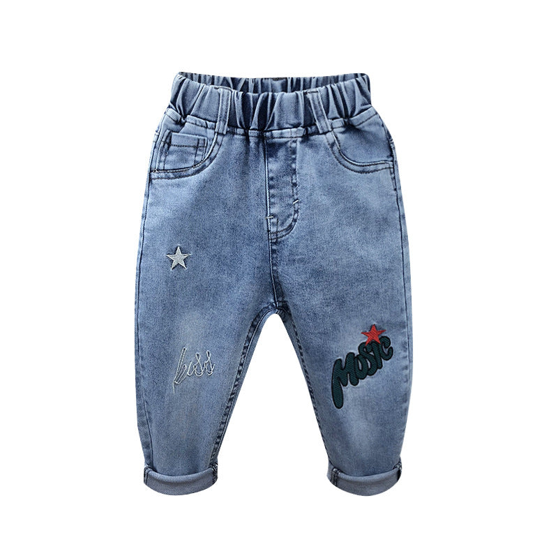 Jeans Bambino con Patch Ricamate – Modelli "Kiss" e "Magic