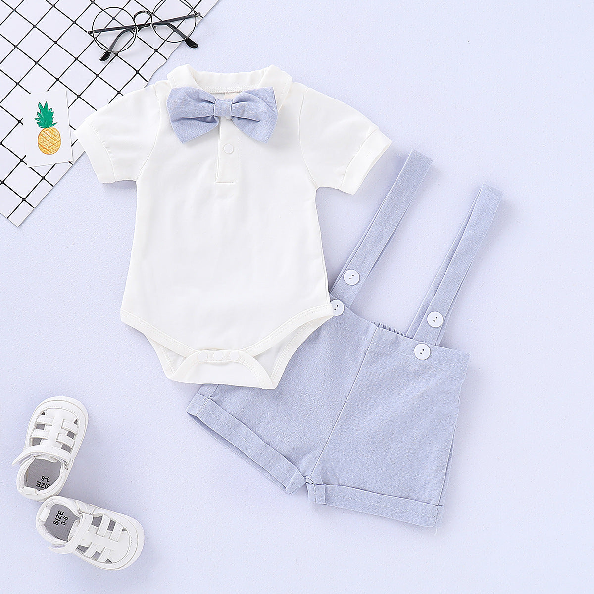 Completo Elegante Estivo per Neonato – Camicia, Bretelle e Papillon