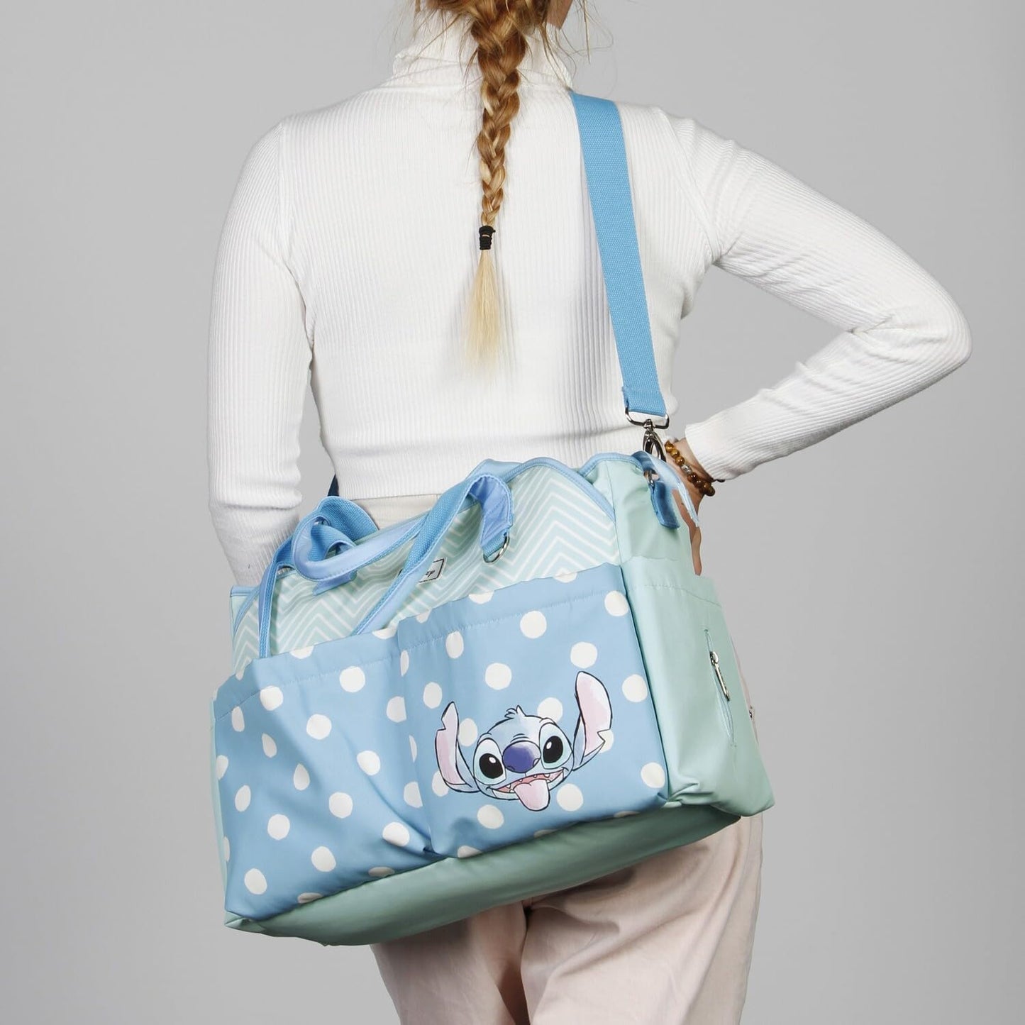 Bolsa de lona con puntadas