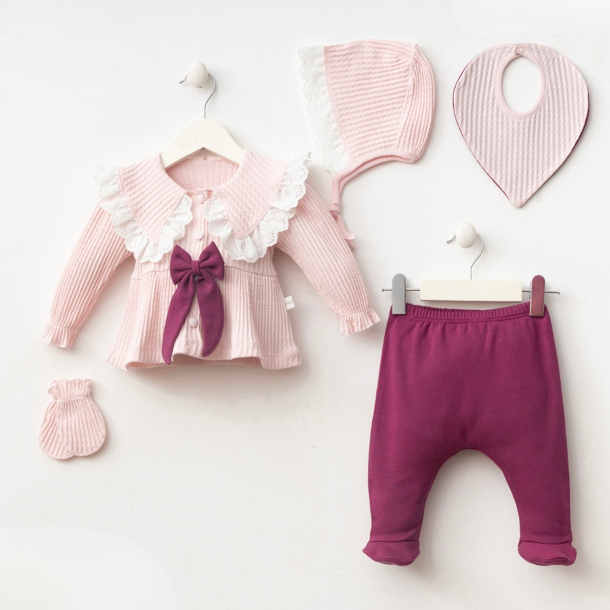 Set 5 Pezzi Neonata Elegante in Maglia Rosa Cipria e Prugna