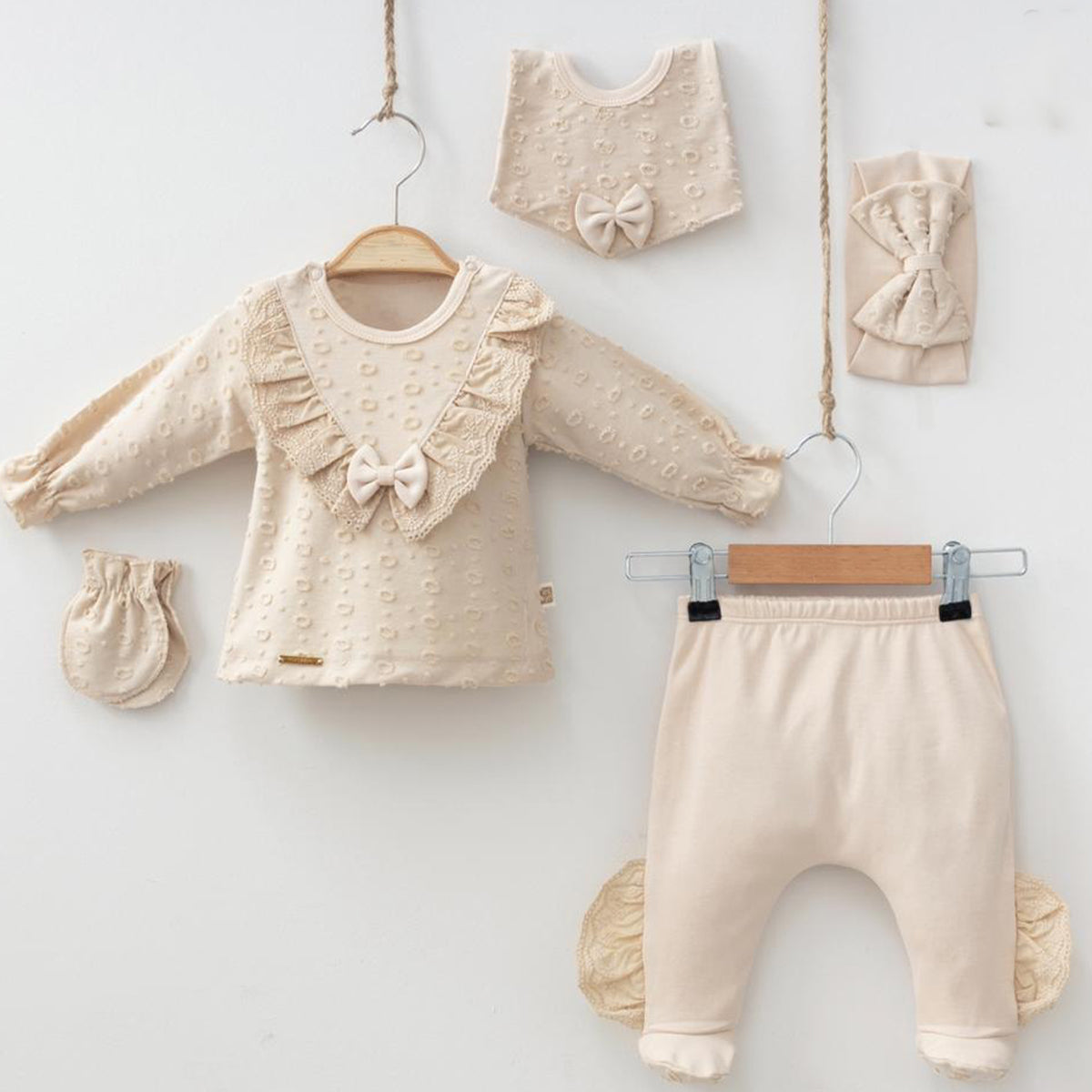 Set 5pz bimba/ neonata con Dettagli in Pizzo 100% cotone 0-3 mesi
