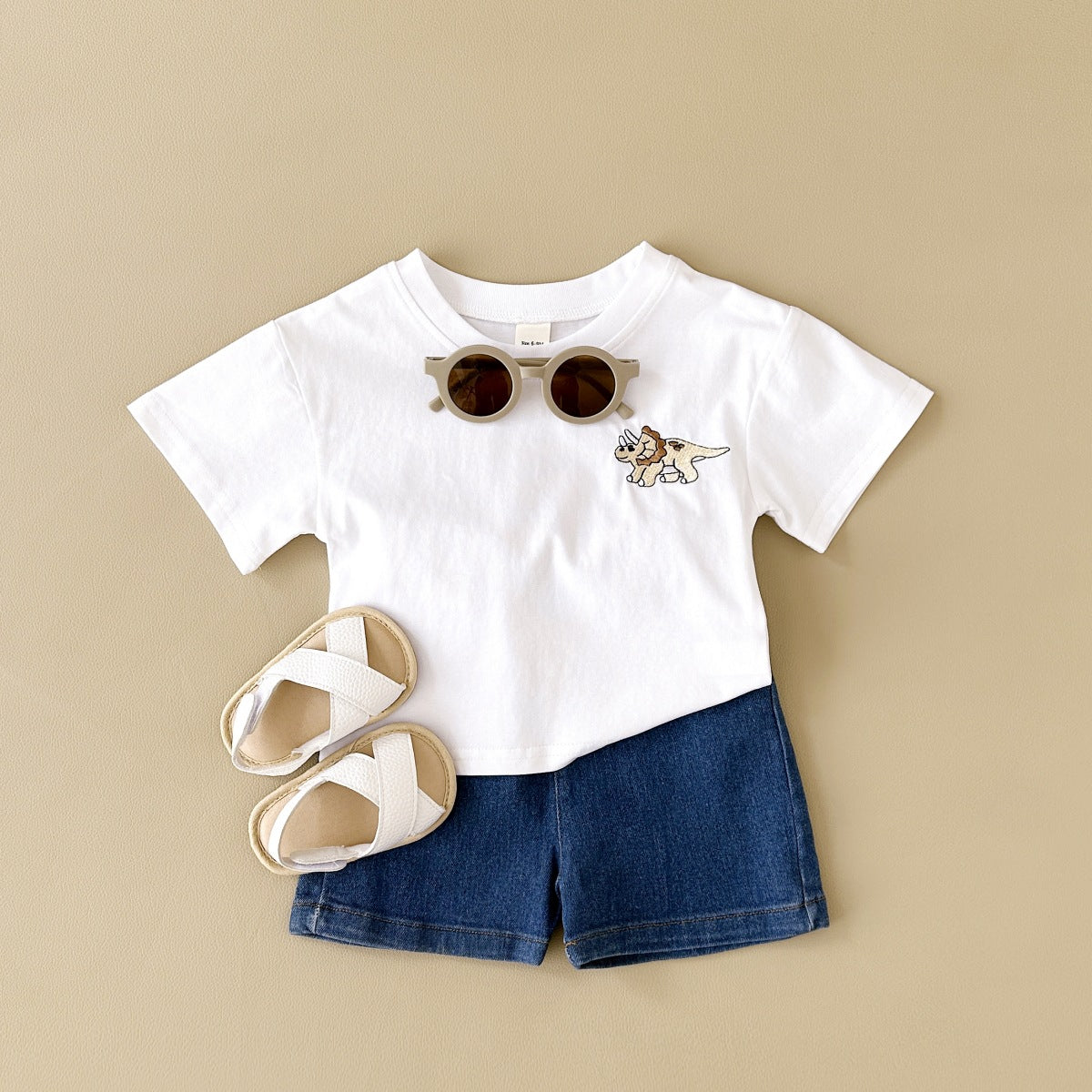 Completo Estivo Bambino T-Shirt Dinosauro + Shorts in Jeans