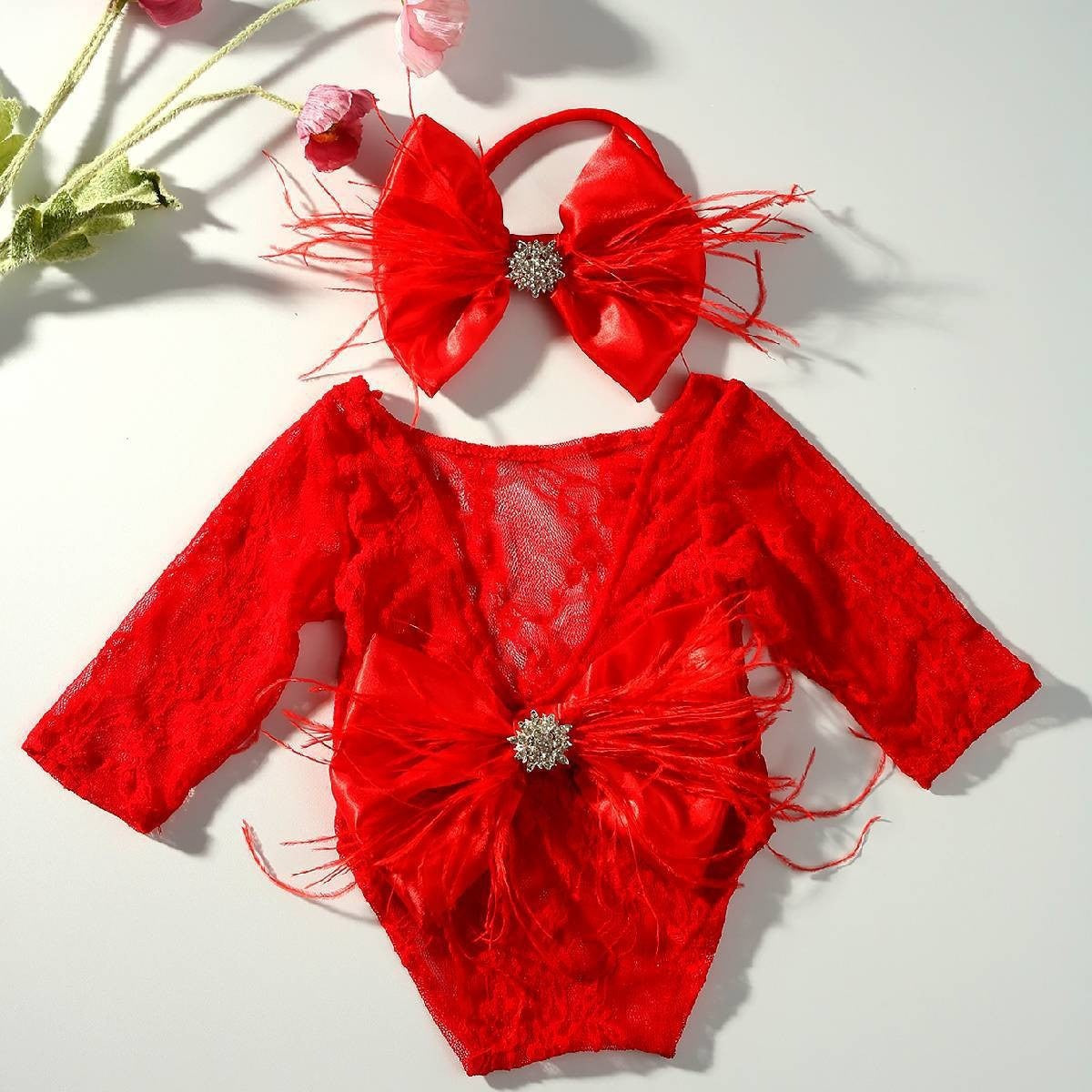 Set Fotografico Neonata Body in Pizzo e Maxi Fiocchi con Strass
