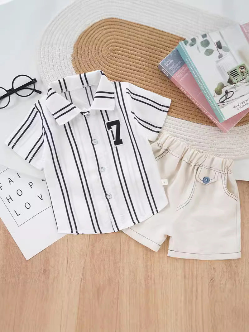 Completo Bambino Casual Estivo Camicia a Righe e Shorts Chiari