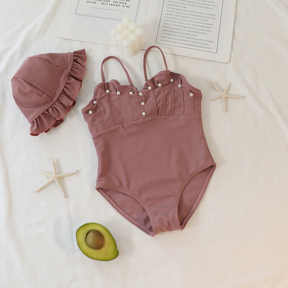 Costume Intero Bambina con Cappellino – Dettagli con Perline