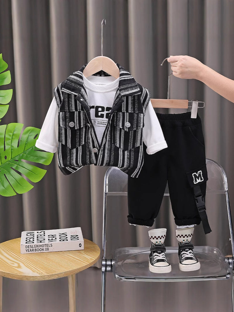 Completo Bambino con Gilet a Righe e Pantaloni