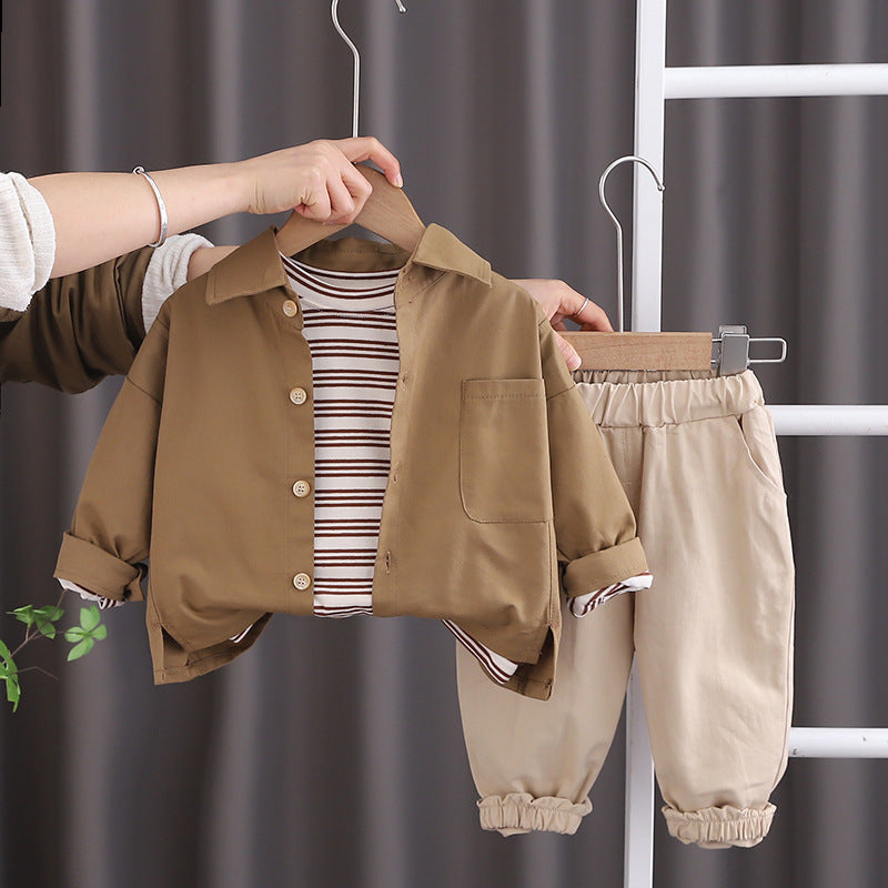 Completo Casual per Bambini Camicia, Maglietta a Righe e Pantaloni