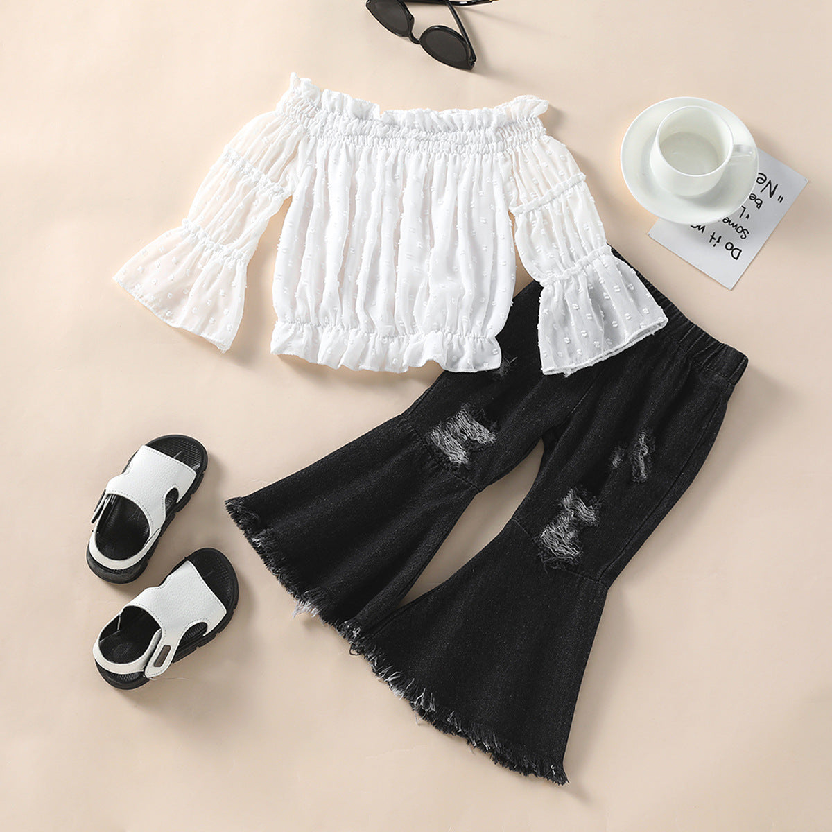 Completo bimba Blusa Bianca e Pantaloni a Zampa Neri
