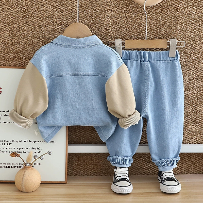 Completo denim sportivo per bimbo