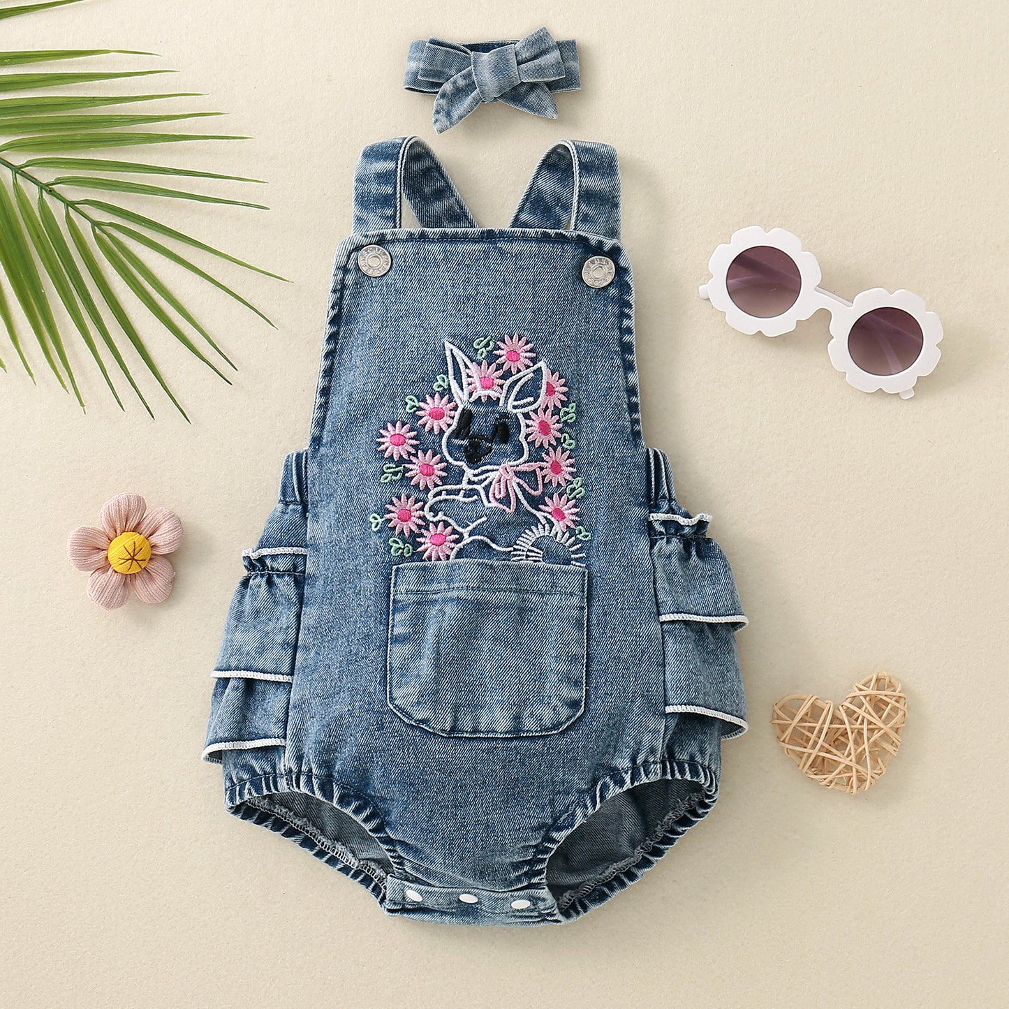 Salopette in Jeans con Ricamo Coniglietto + Fiocco Coordinato