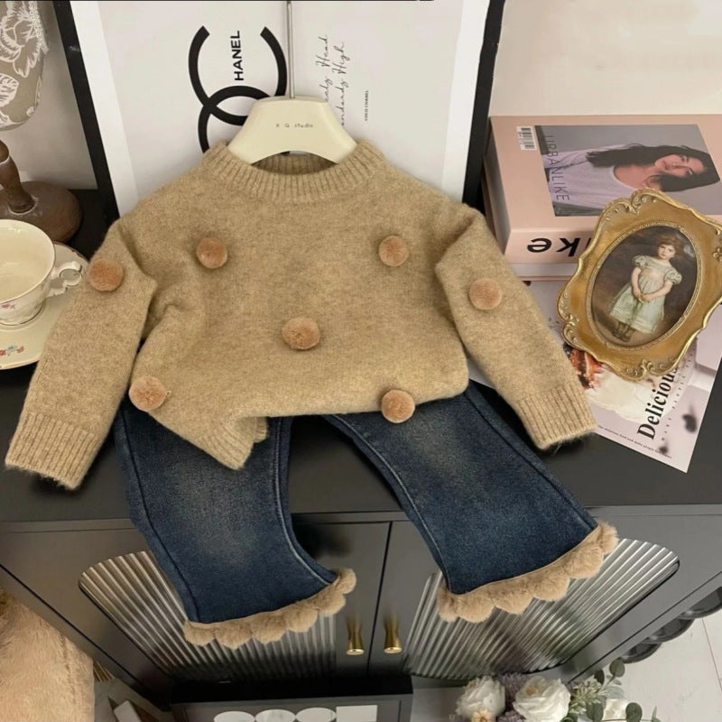 Completo Invernale Bimba Maglione con Pompon e Jeans Svasati