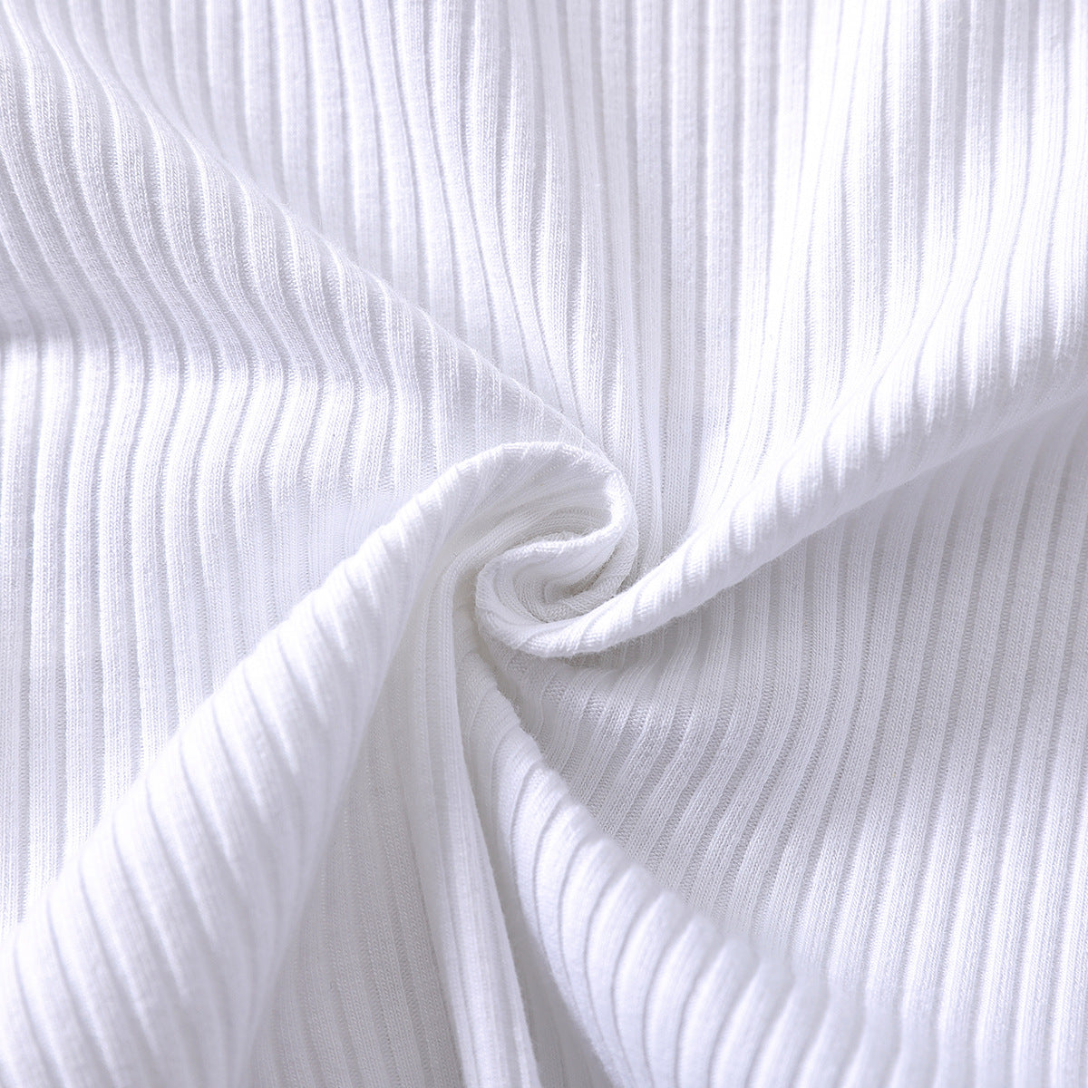 Completo Bambina 3 Pezzi Body Bianco, Gonna Salopette in Jeans e Fascia