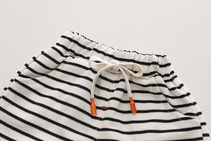 Completo Estivo Bimbo con T-shirt Stampa Orsetto e Pantaloncini a Righe