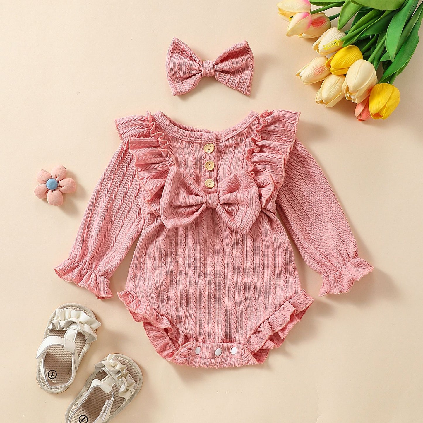 Pagliaccetto in Maglia Crema con Volant e Fiocco - Outfit Elegante per Bambina
