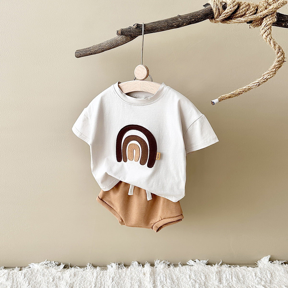 Completo Estivo Bambino con Arcobaleno in Rilievo T-shirt e Bloomers