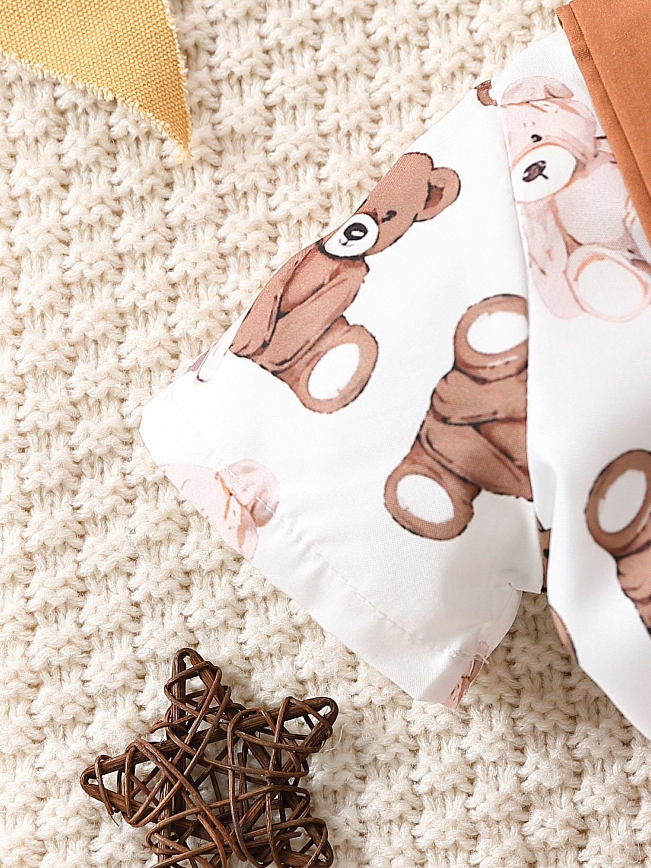 Salopette bimbo con camicia orsetto , papillon e cappello orsetto