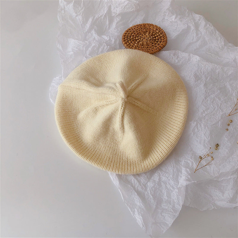Basco in Maglia per Bambina – Colori Pastello e Vivaci