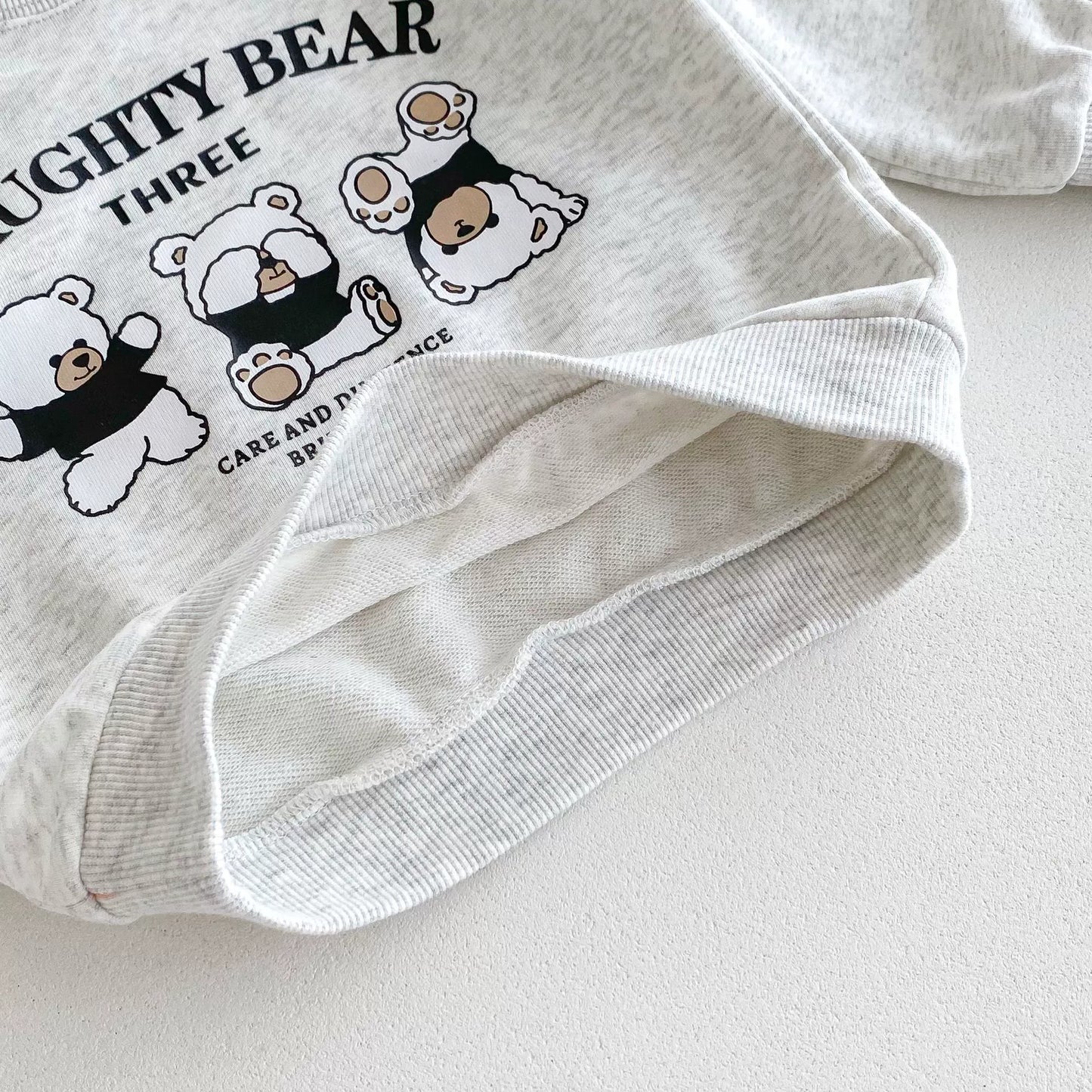 Completo Bimbo "Naughty Bear" – Felpa e Pantaloni in Cotone