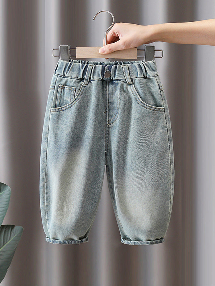 Jeans Bambino Lavaggio Chiaro con Tasche Ricamate Modello “Cute Bear”