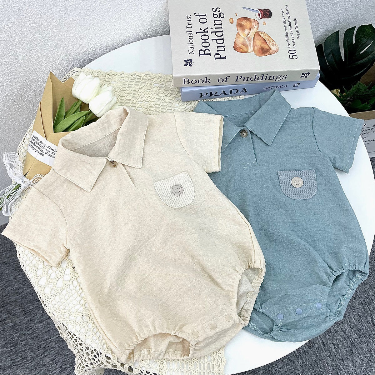 Body estivo con colletto e taschino smile in lino misto cotone