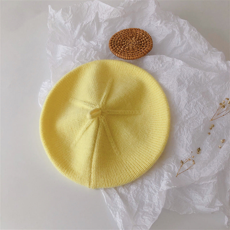 Basco in Maglia per Bambina – Colori Pastello e Vivaci