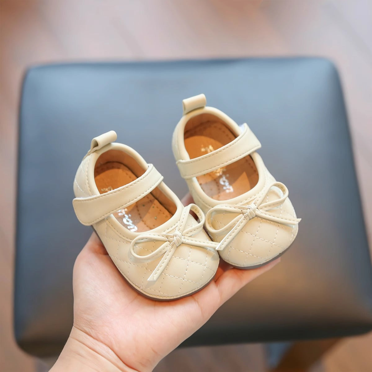 Ballerine Neonato in Ecopelle Trapuntata con Fiocco