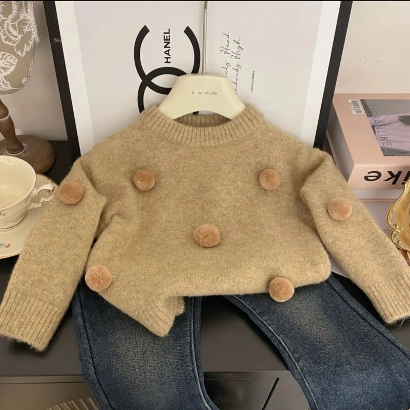 Completo Invernale Bimba Maglione con Pompon e Jeans Svasati