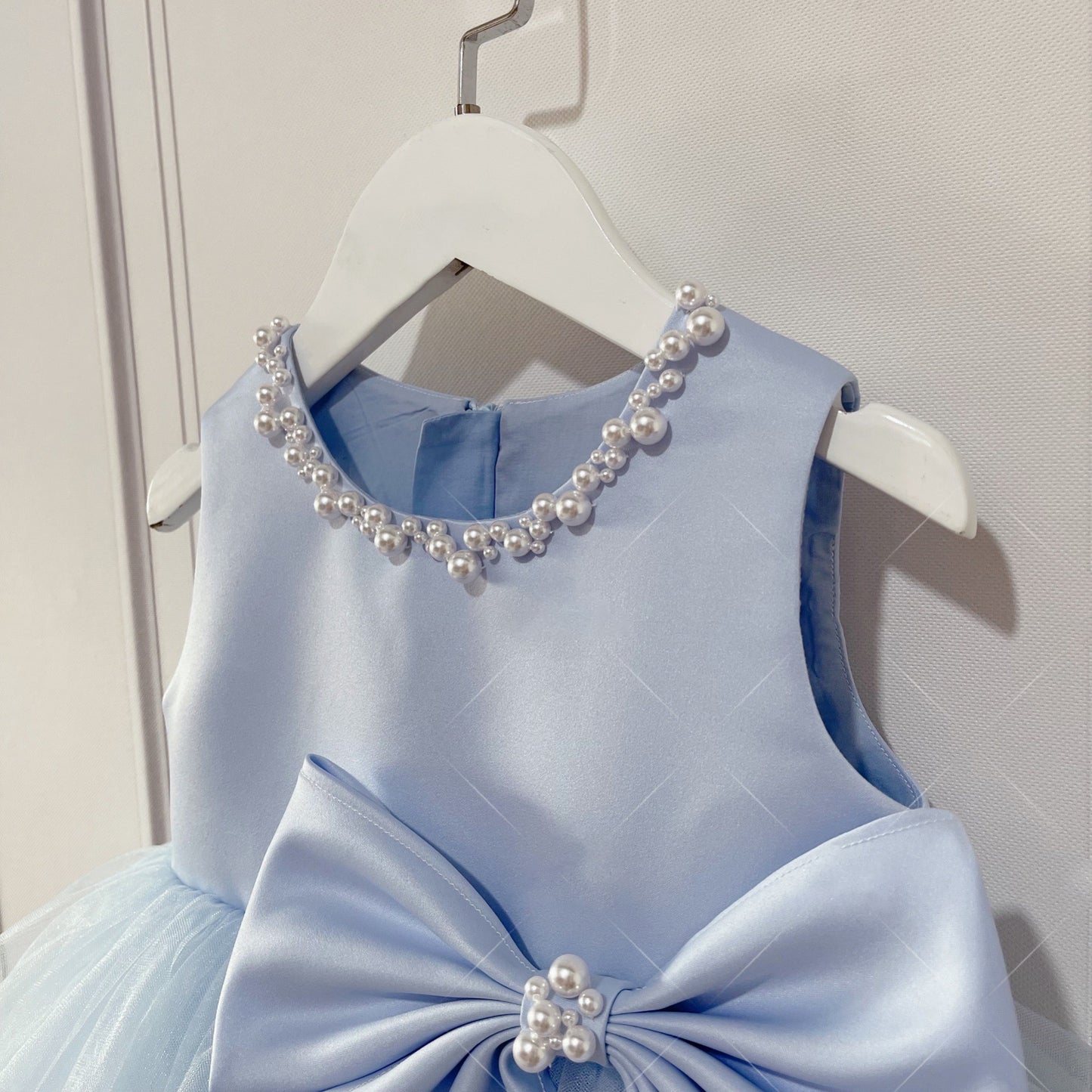 Abito da Cerimonia Bimba Azzurro con Fiocco e Gonna a Balze