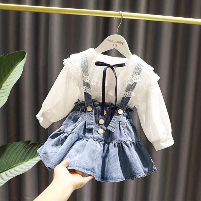 Salopette bimba jeans con Blusa e colletto pizzo