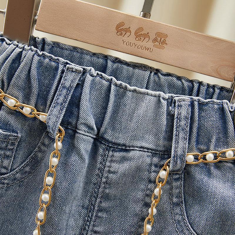 Jeans Strappati con Stelle e Dettagli Gioiello