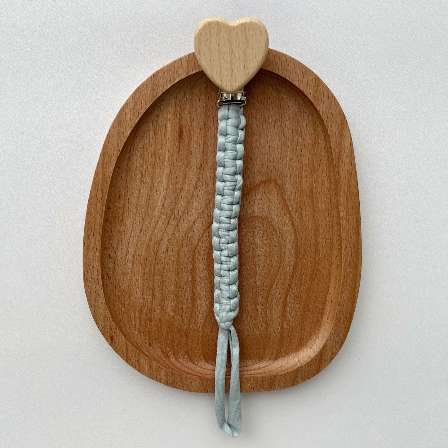 Portaciuccio Intrecciato in Cotone con Clip a Cuore in Legno