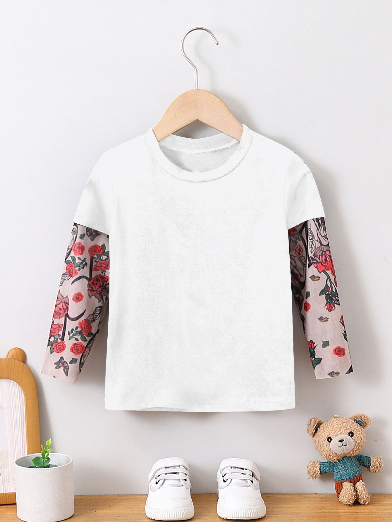 Maglia Bambino Maniche Lunghe con Dettaglio Floreale stile tattoo