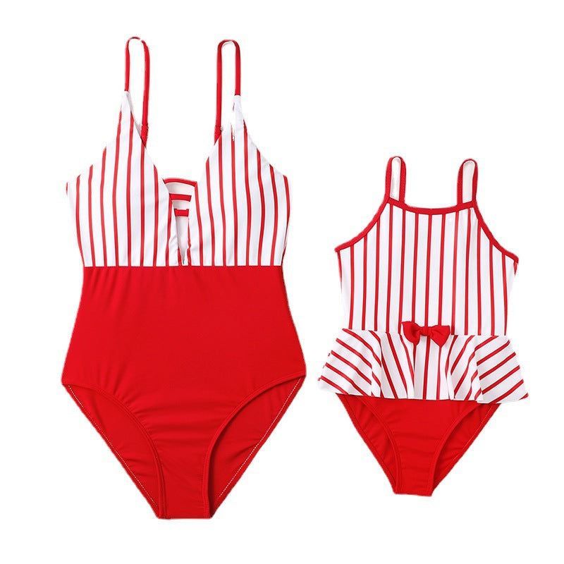 Costumi coordinati mamma e figlia – Stile marinaro a righe rosse