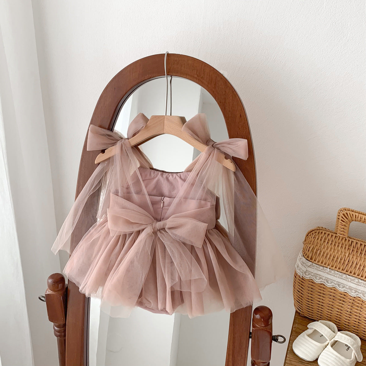 Vestito pagliaccetto neonata Elegante in Tulle con Fiocco