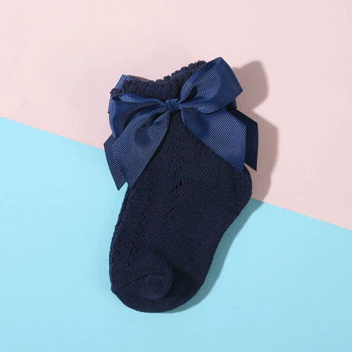 Calze Corte Bambina con Fiocco in Raso – Vari Colori