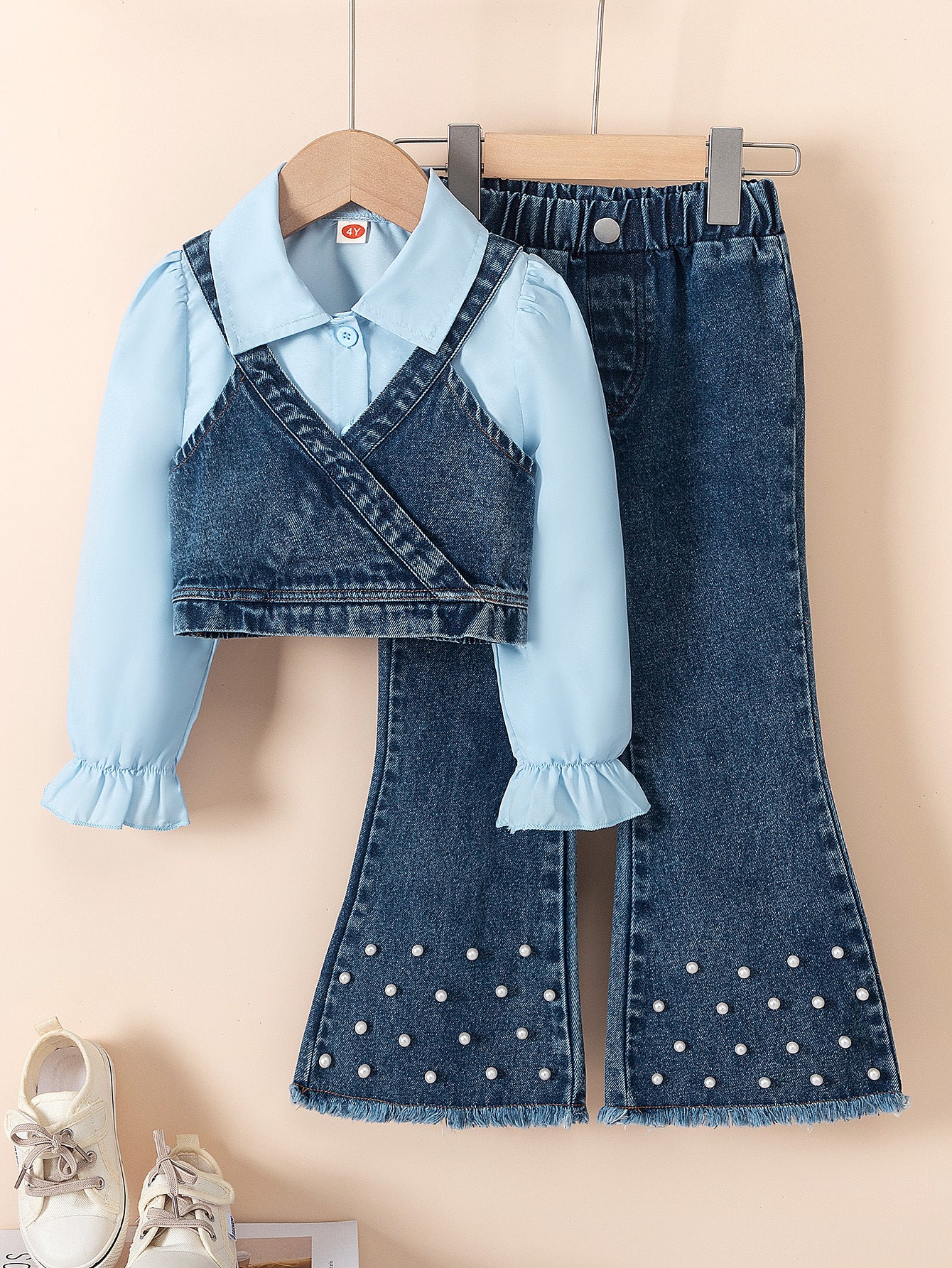 Completo Bimba Elegante - Camicia Azzurra e Set in Denim con Perline