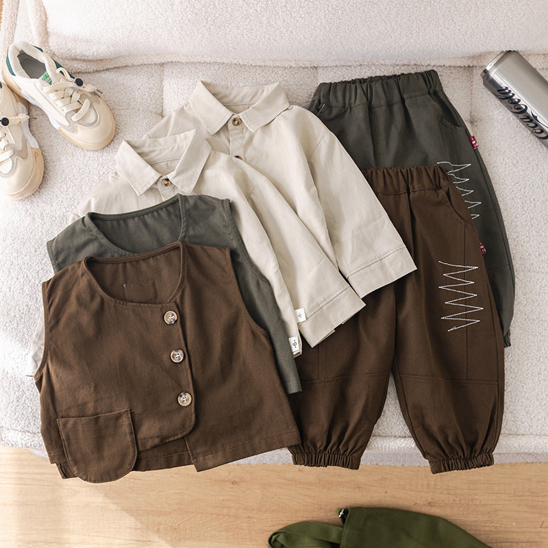 Completo due pezzi per Bambini – Stile Classico e Raffinato