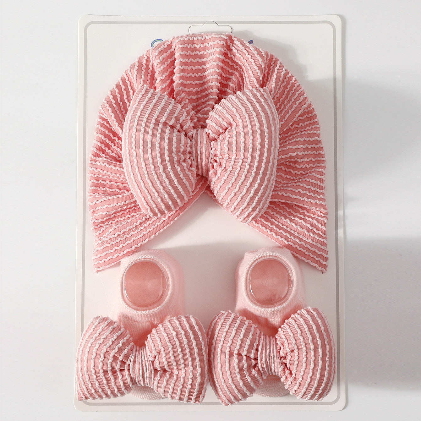 Set Accessori Neonata "Fiocchi d'Amore"