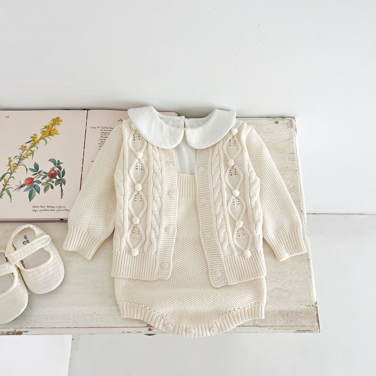 Coordinato Neonato Maglia e Culotte con Cardigan Modello Classico