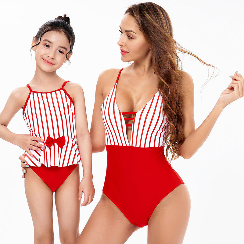 Costumi coordinati mamma e figlia – Stile marinaro a righe rosse