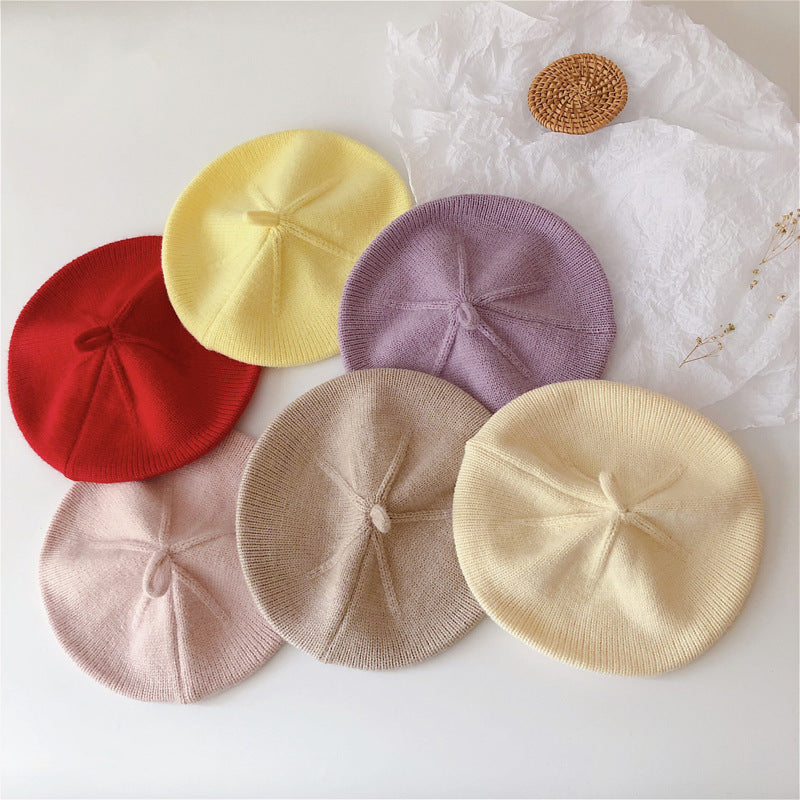 Basco in Maglia per Bambina – Colori Pastello e Vivaci