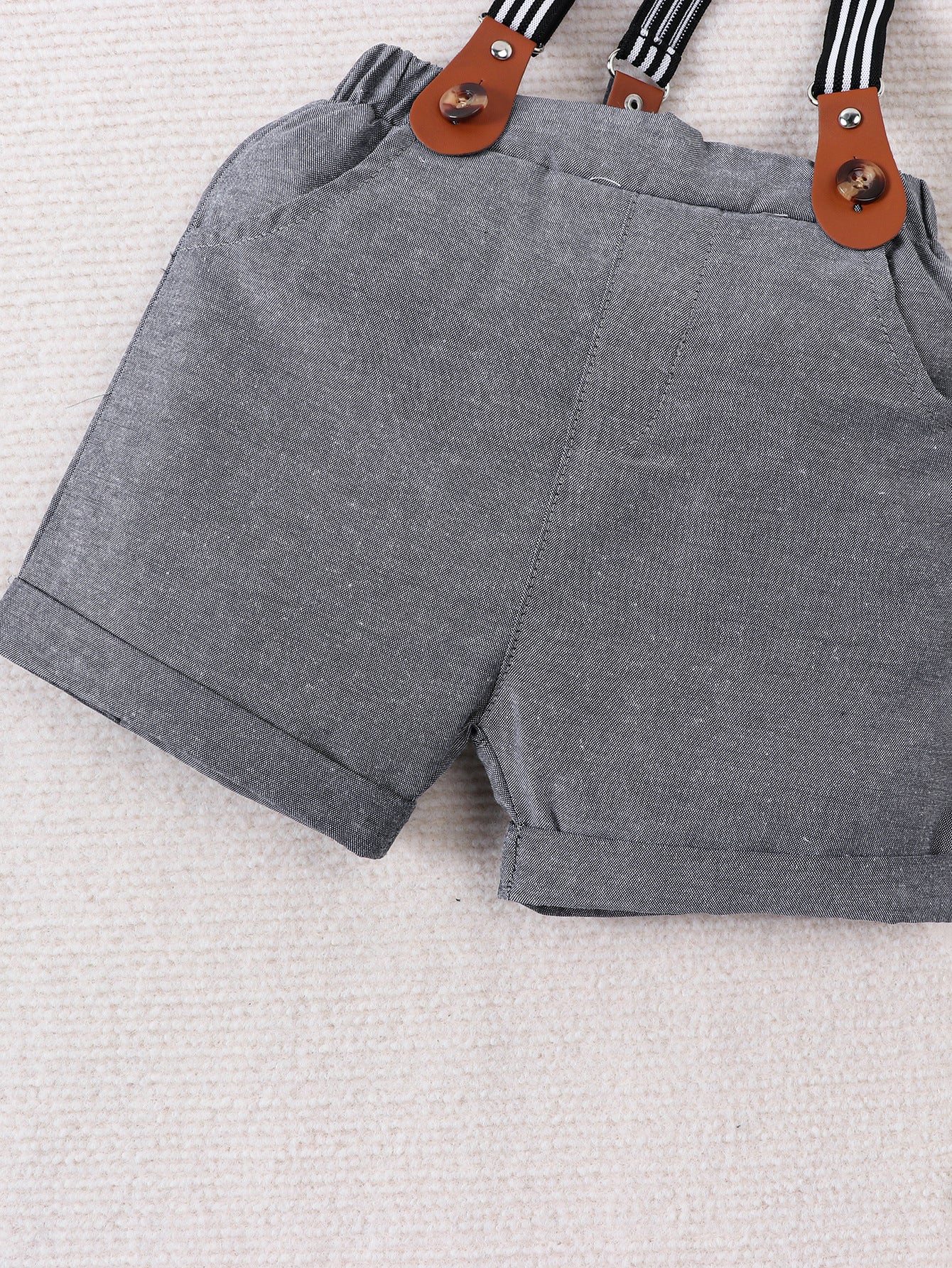 Completo elegante bimbo con papillon e bretelle – 3 pezzi Grigio