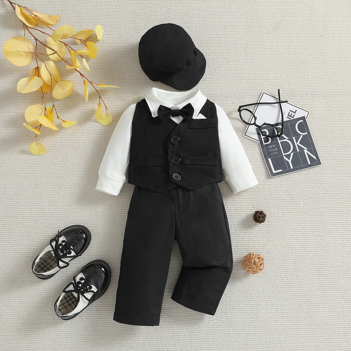 Completo Elegante Bambino 5 Pezzi Body, Gilet, Pantaloni, Bretelle e Cappello