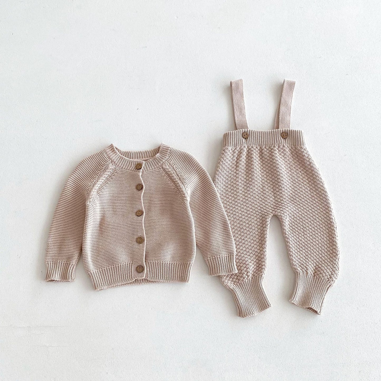 Salopette Bimba in Maglia Calda con Bretelle