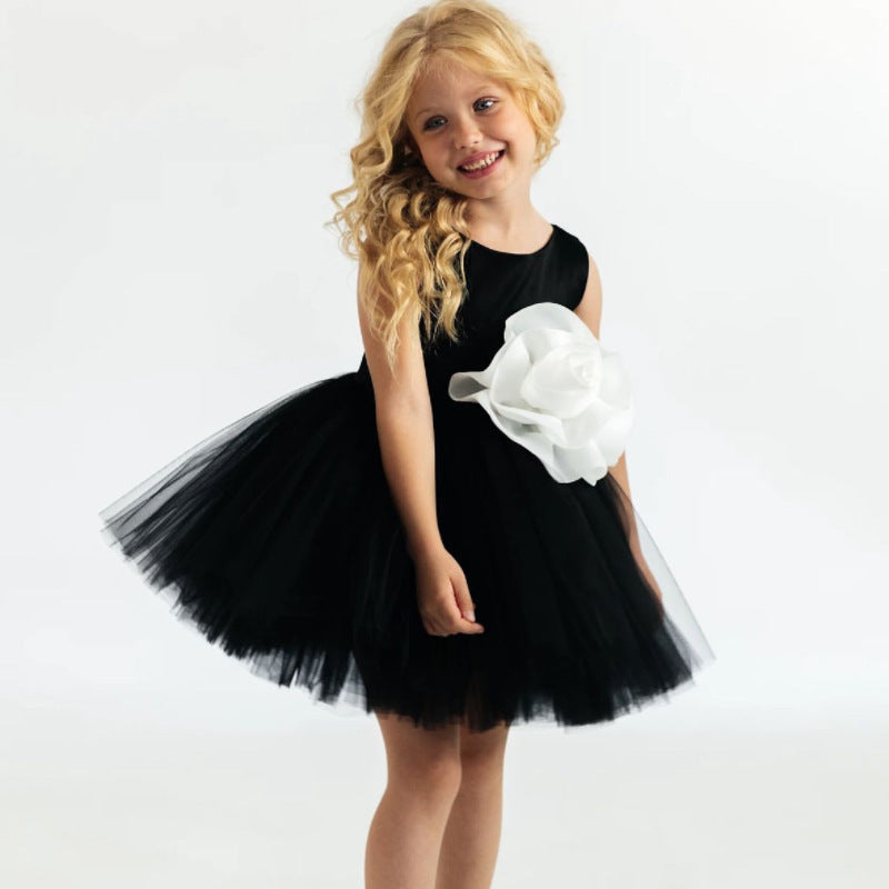 Vestito elegante bimba nero con mega fiore e tulle