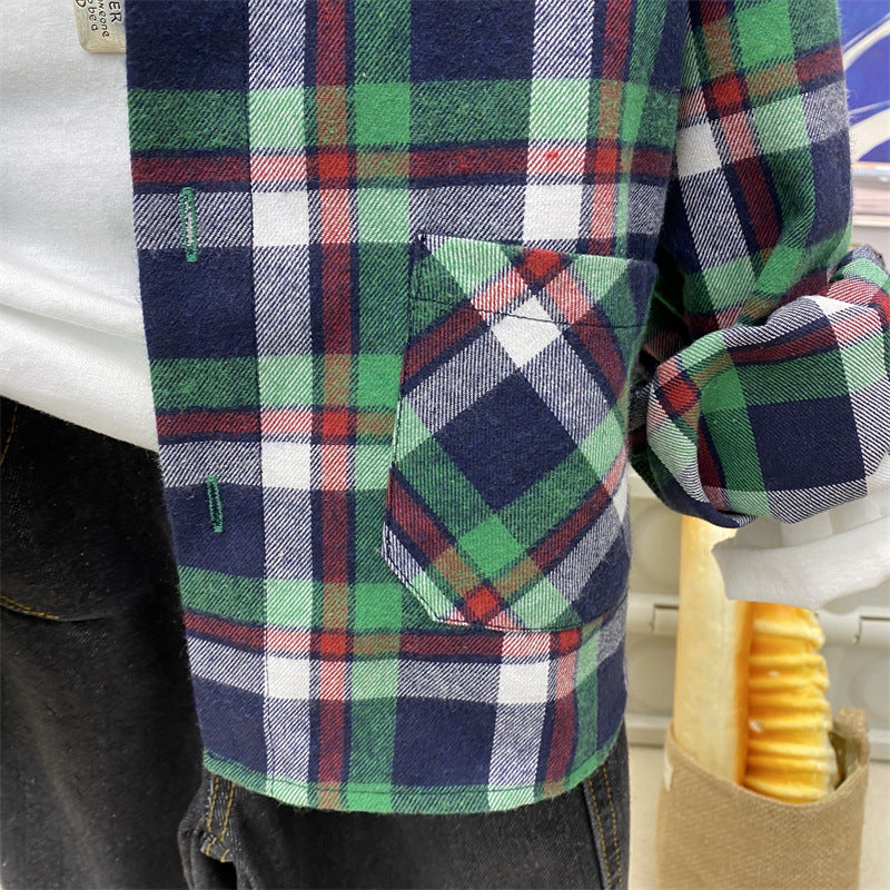 Completo Casual Bimbo Autunnale Camicia a Quadri, T-shirt e Jeans