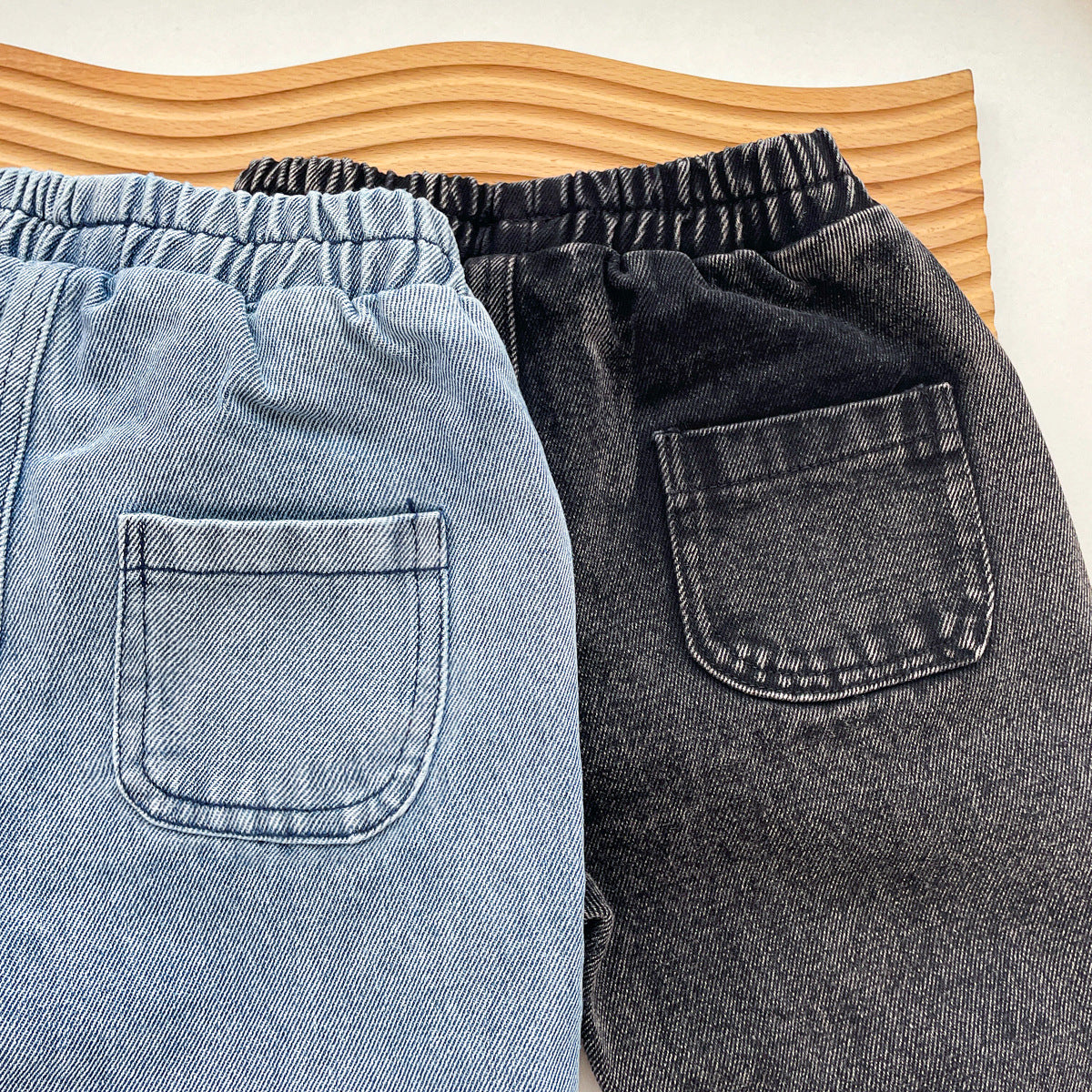 Jeans Bambino a Vita Elasticizzata Azzurro Chiaro e Nero Washed
