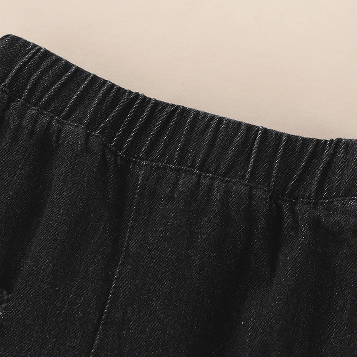 Completo bimba Blusa Bianca e Pantaloni a Zampa Neri