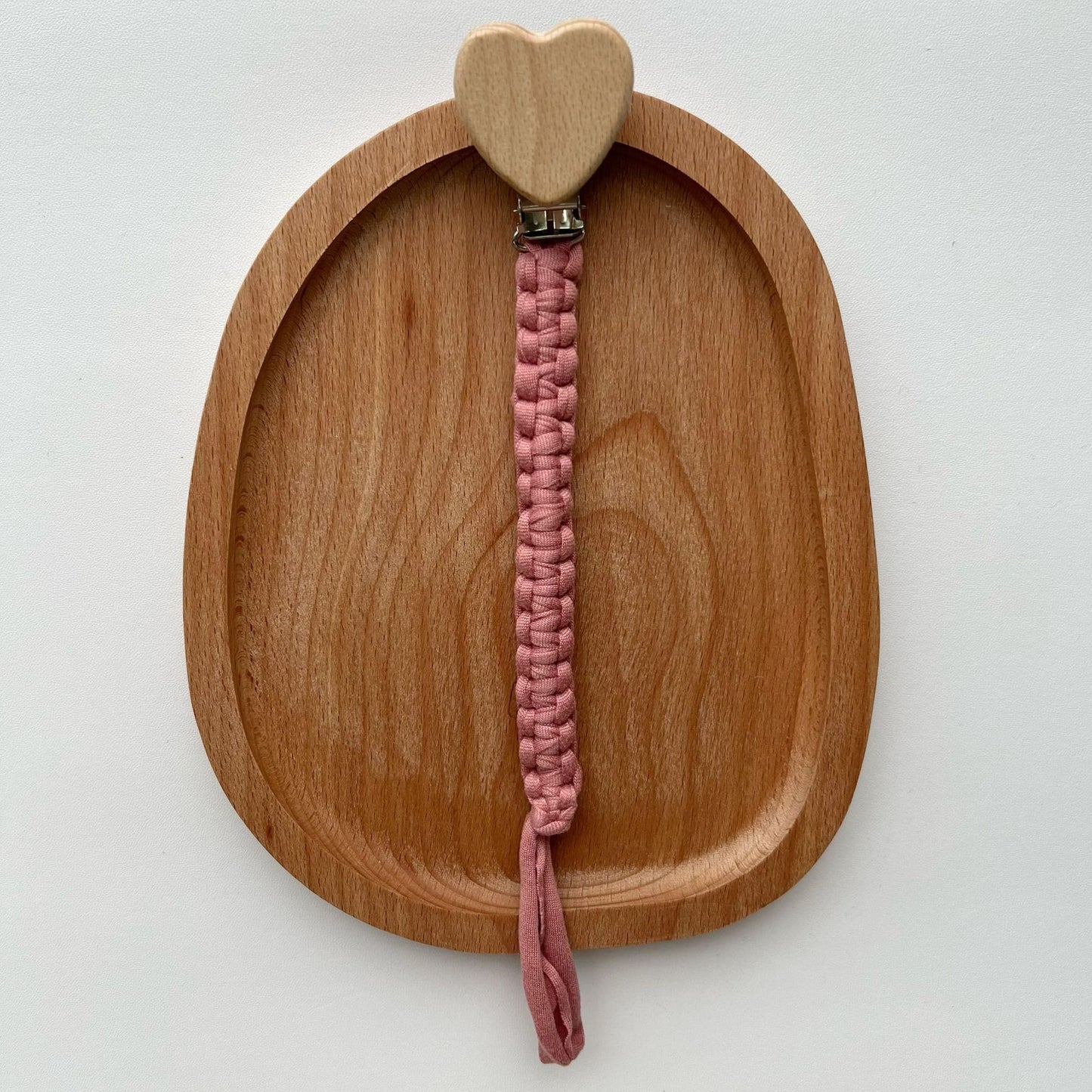 Portaciuccio Intrecciato in Cotone con Clip a Cuore in Legno