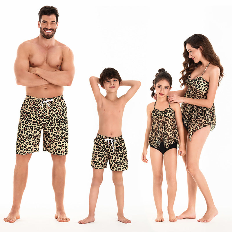 Costumi mare coordinati famiglia – Stampa leopardata glamour